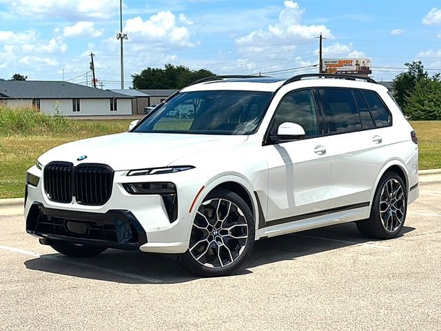 2027 BMW X7 xDrive40i