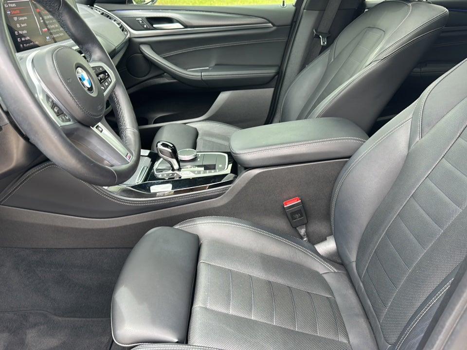 2022 BMW X4 xDrive30i