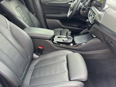 2022 BMW X4 xDrive30i