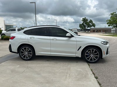 2022 BMW X4 xDrive30i