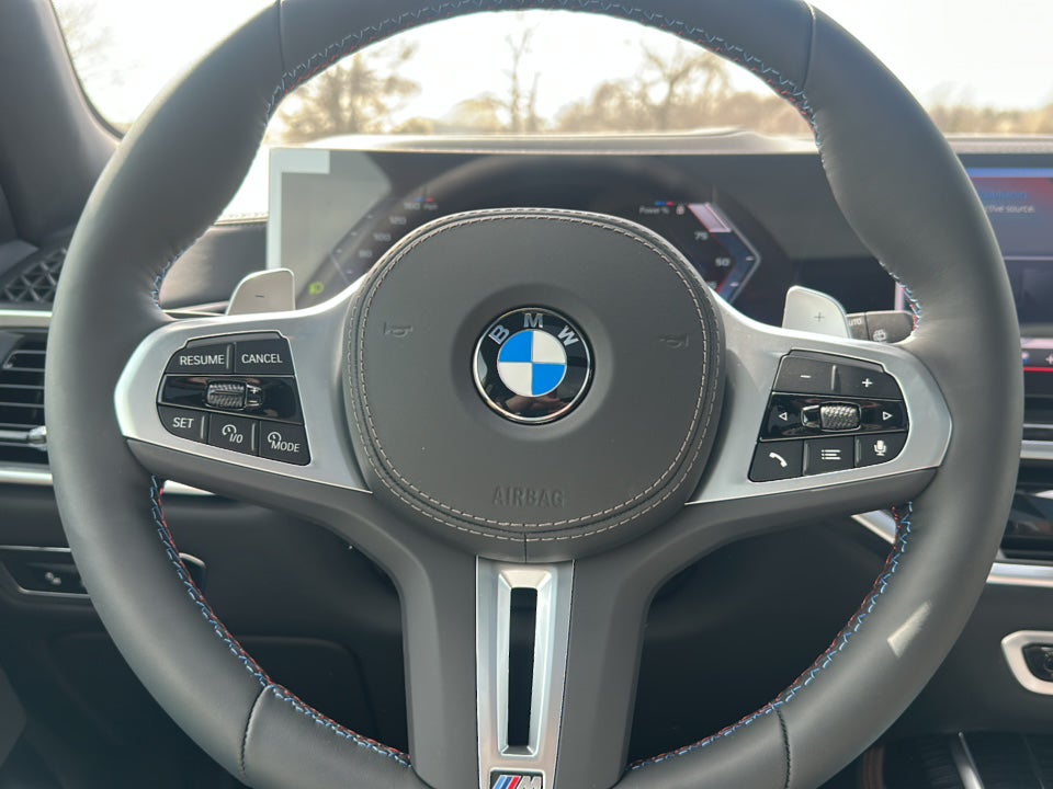 2026 BMW X7 M60i