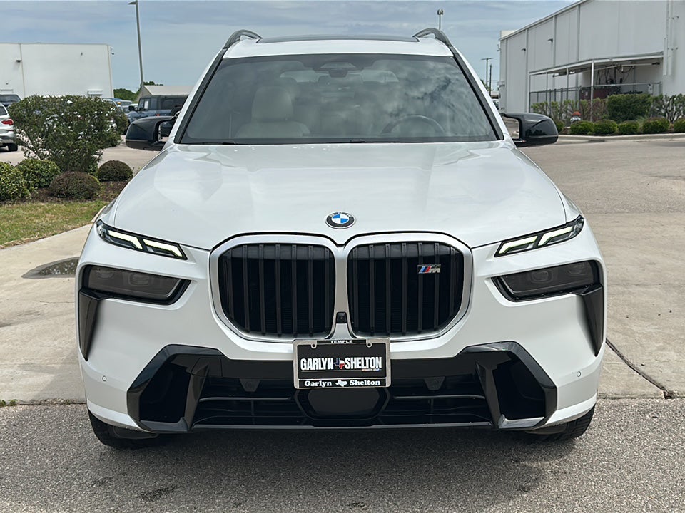2024 BMW X7 M60i