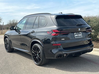 2026 BMW X5 M60i