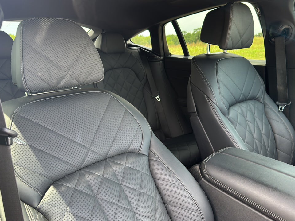2024 BMW X6 xDrive40i