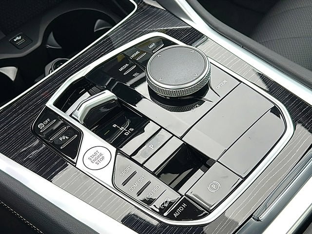 2027 BMW X6 xDrive40i