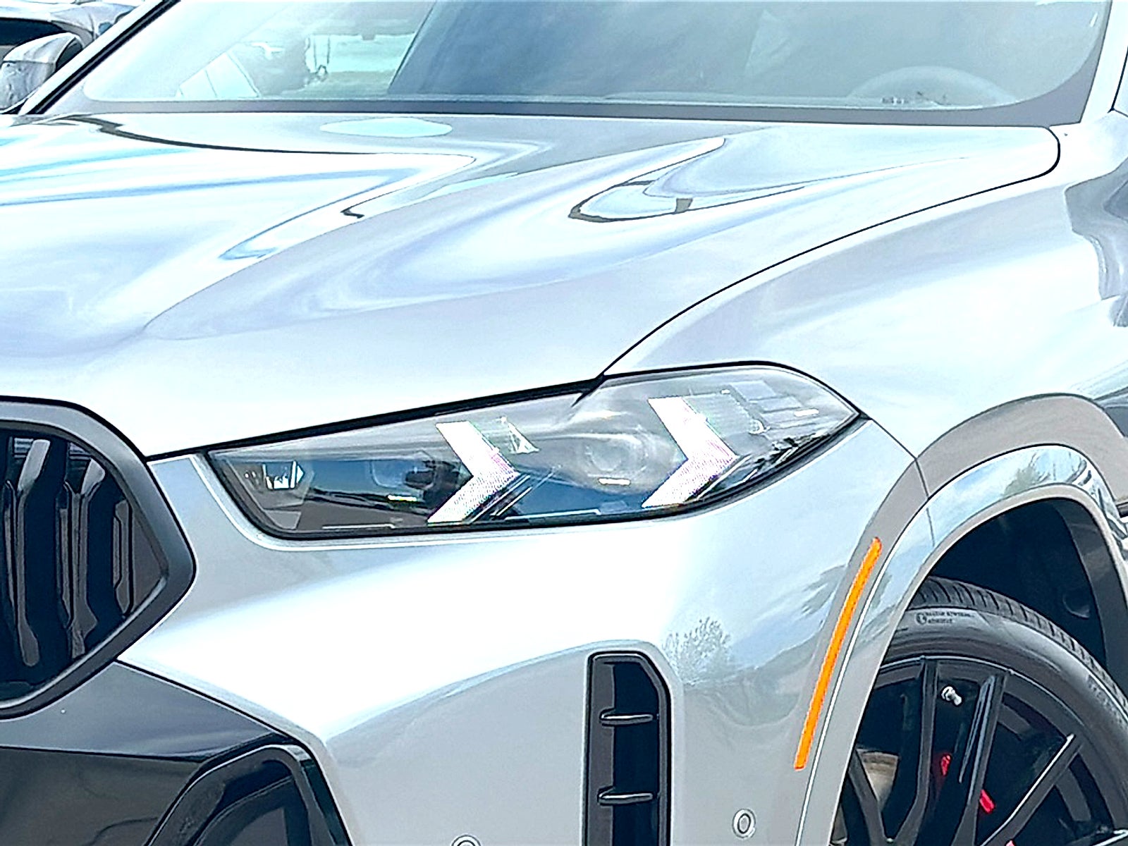 2027 BMW X6 xDrive40i