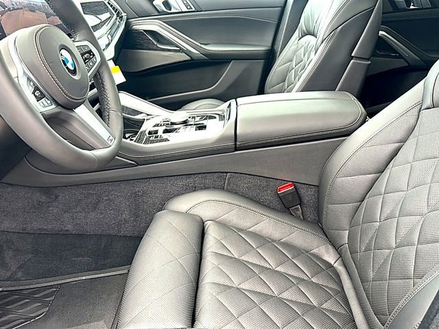 2027 BMW X6 xDrive40i