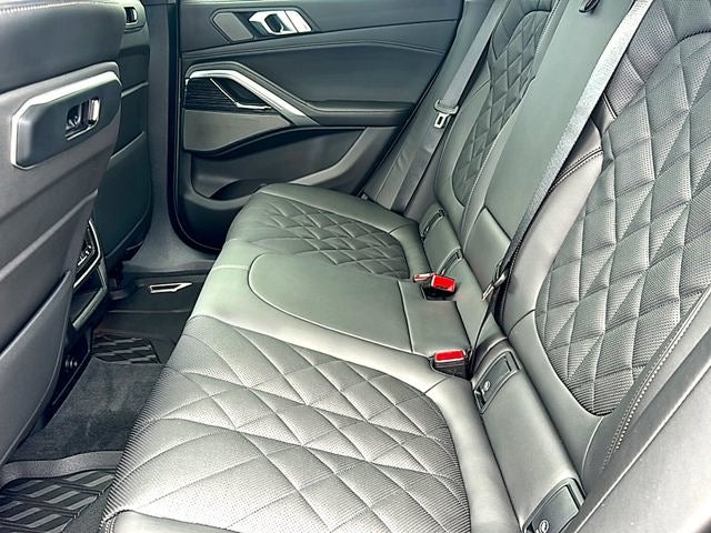 2027 BMW X6 xDrive40i