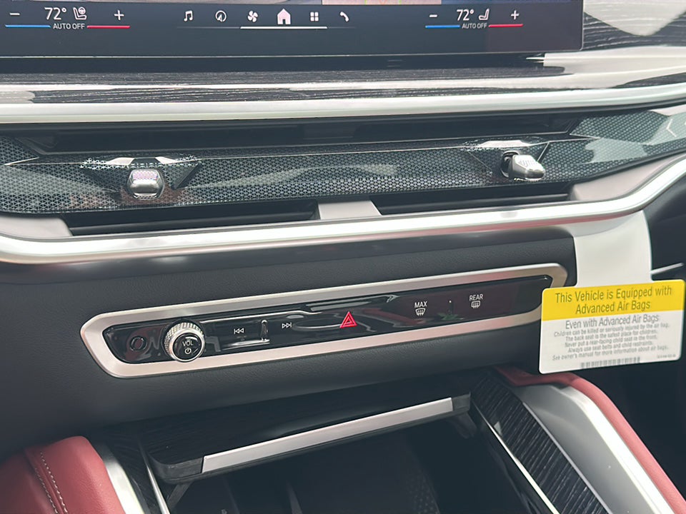 2027 BMW X6 xDrive40i