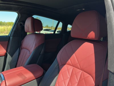 2026 BMW X6 xDrive40i