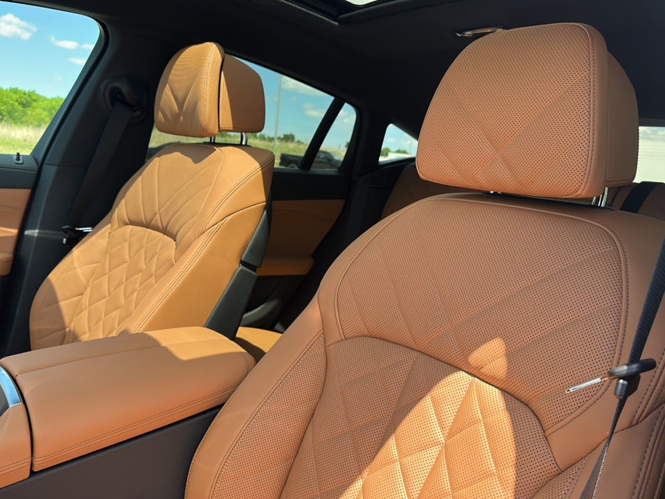 2026 BMW X6 xDrive40i