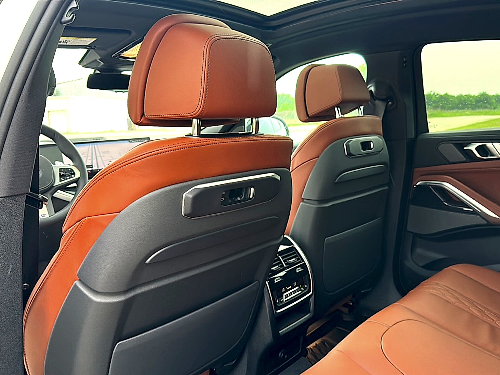 2027 BMW X6 xDrive40i