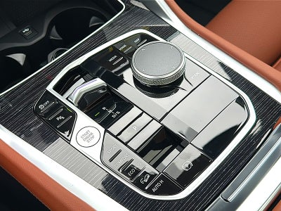 2027 BMW X6 xDrive40i