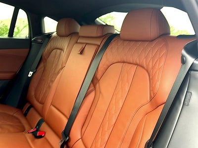 2027 BMW X6 xDrive40i