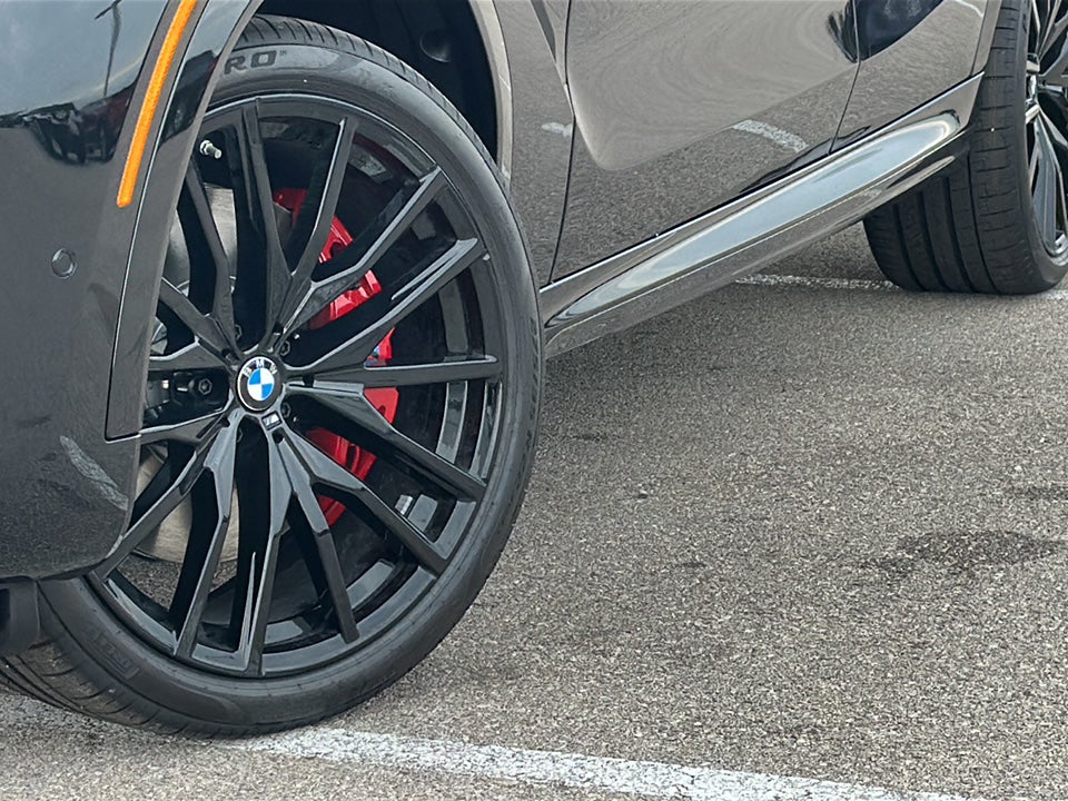 2027 BMW X6 M60i