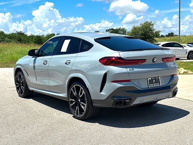 2025 BMW X6 M60i