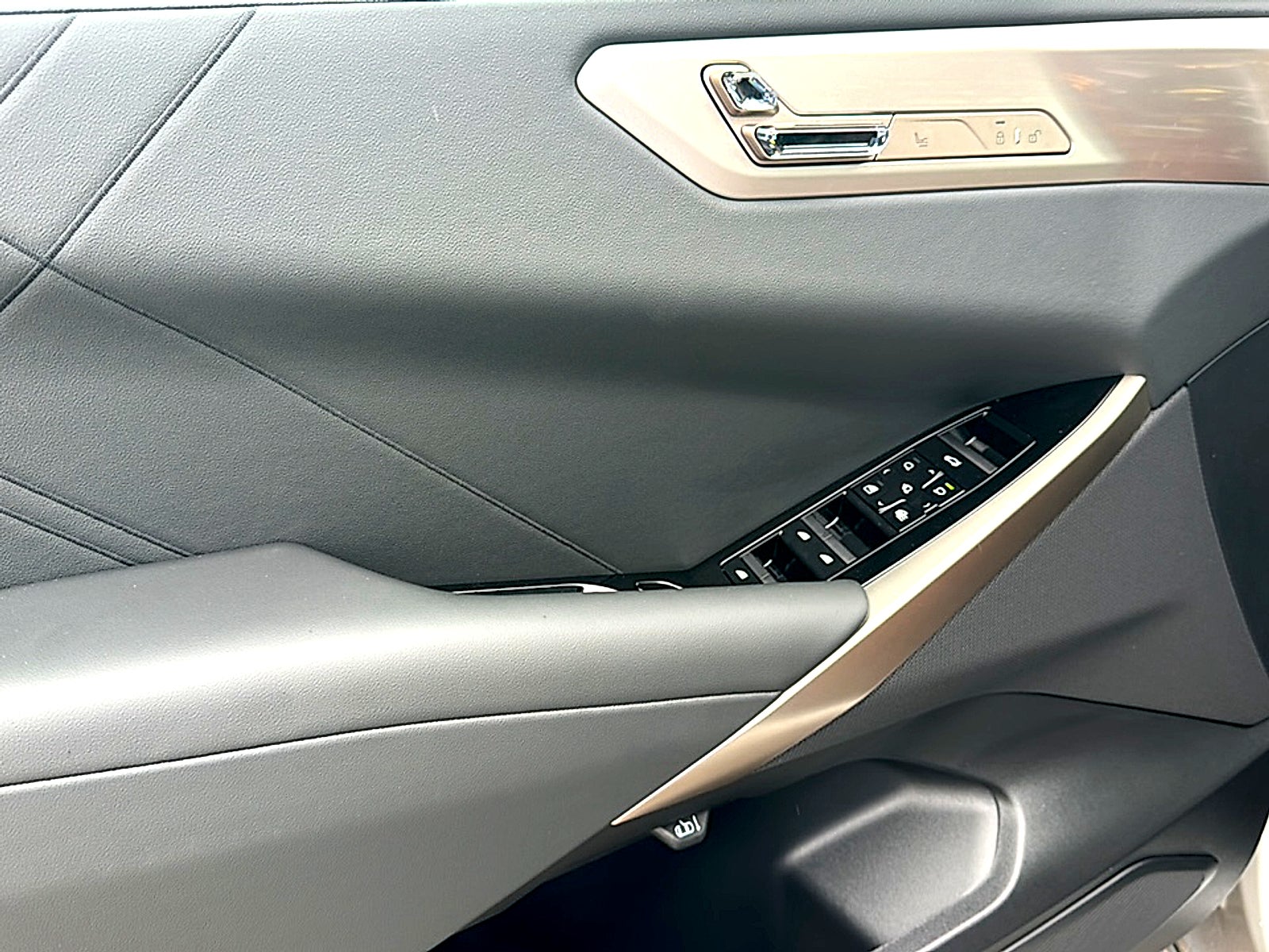 2027 BMW X5 40 xDrive