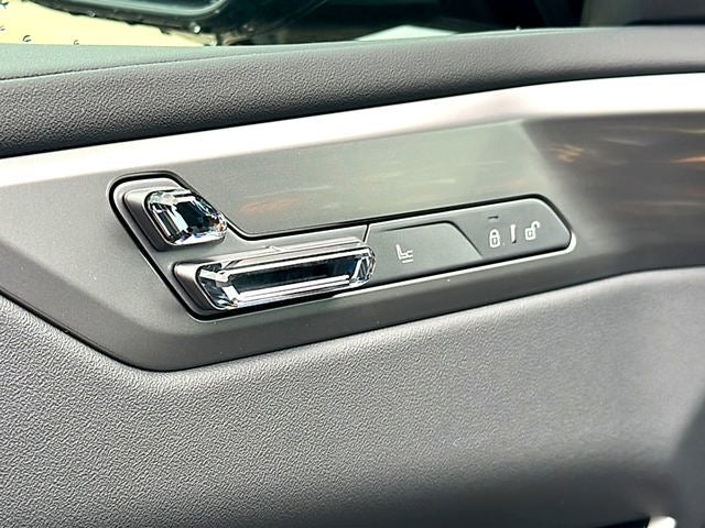 2027 BMW X5 40 xDrive