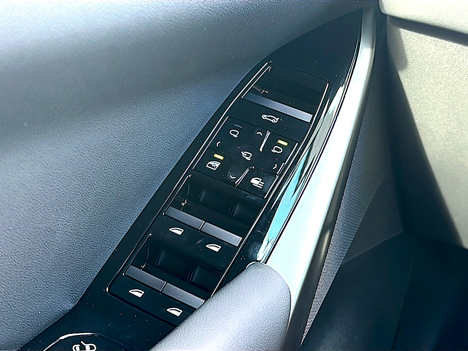 2027 BMW X5 40 xDrive