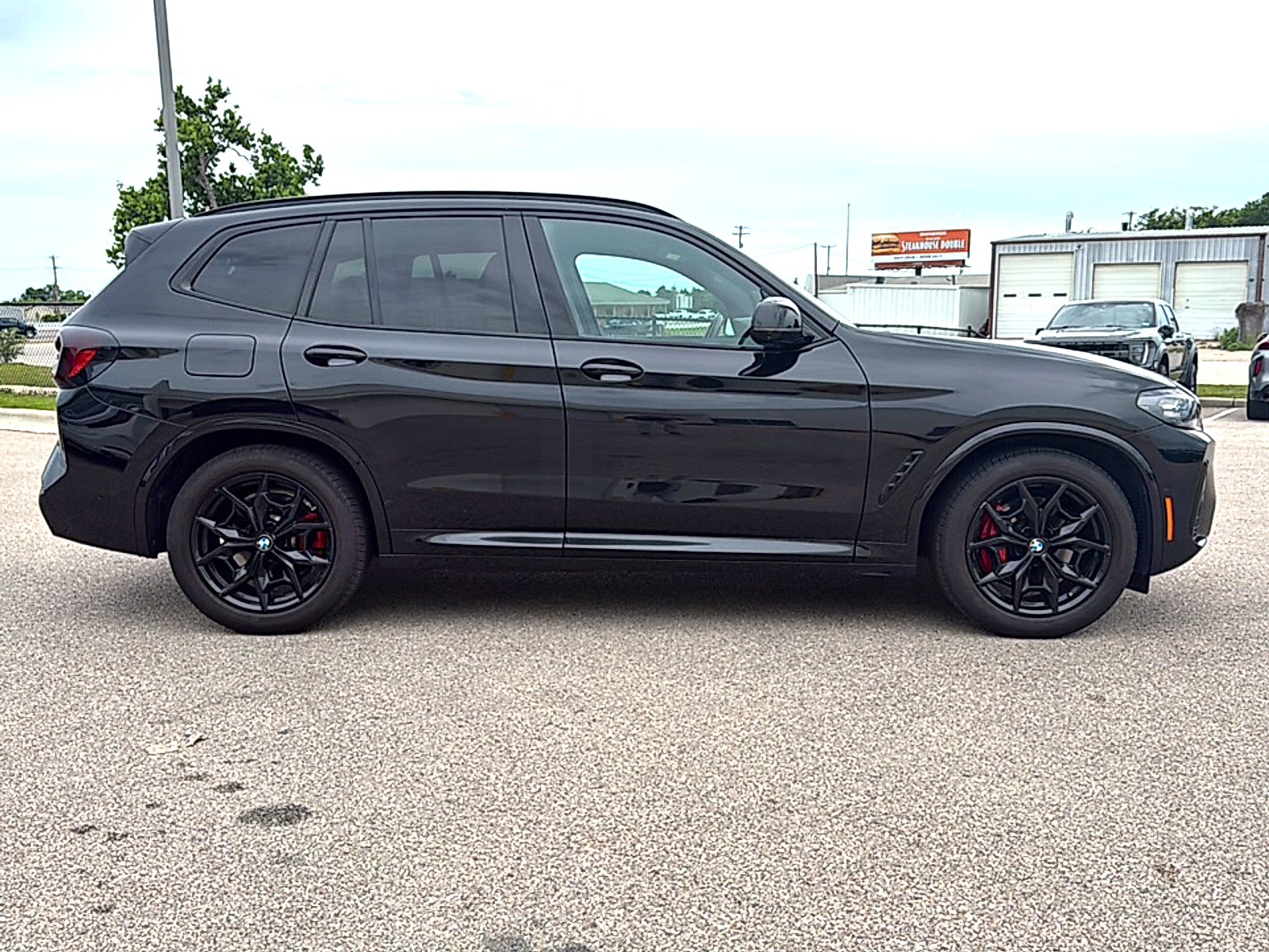 2023 BMW X3 M40i