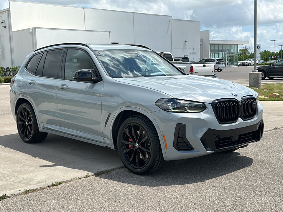 2024 BMW X3 M40i