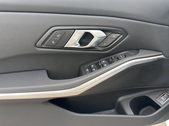 2026 BMW 3 Series 330i