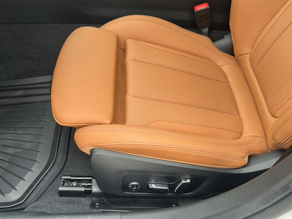 2026 BMW 3 Series 330i