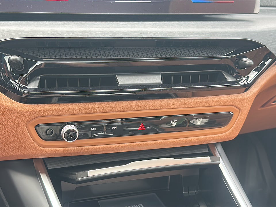 2026 BMW 3 Series 330i