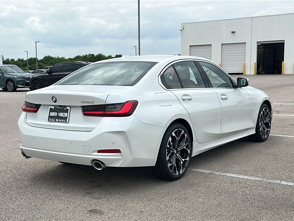 2026 BMW 3 Series 330i
