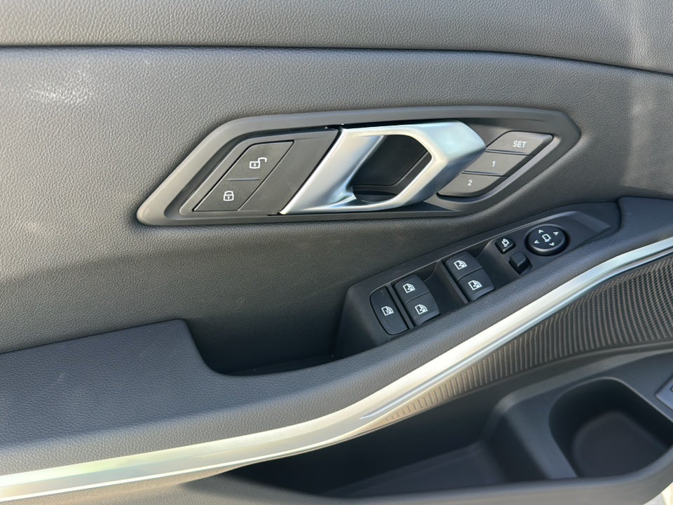 2026 BMW 3 Series 330i