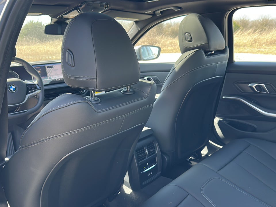 2026 BMW 3 Series 330i