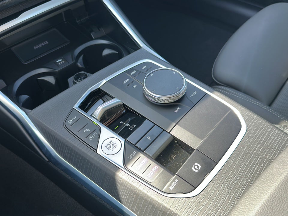 2026 BMW 3 Series 330i