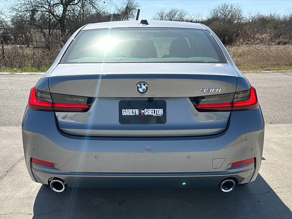 2026 BMW 3 Series 330i