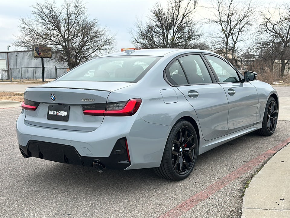 2026 BMW 330i 330i