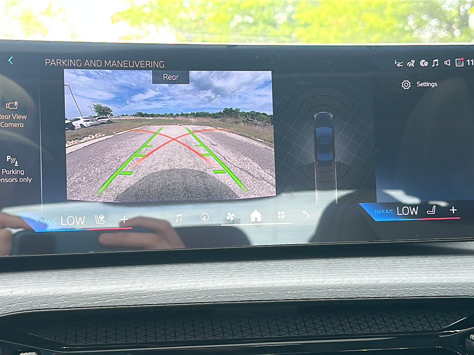 2026 BMW 3 Series 330i