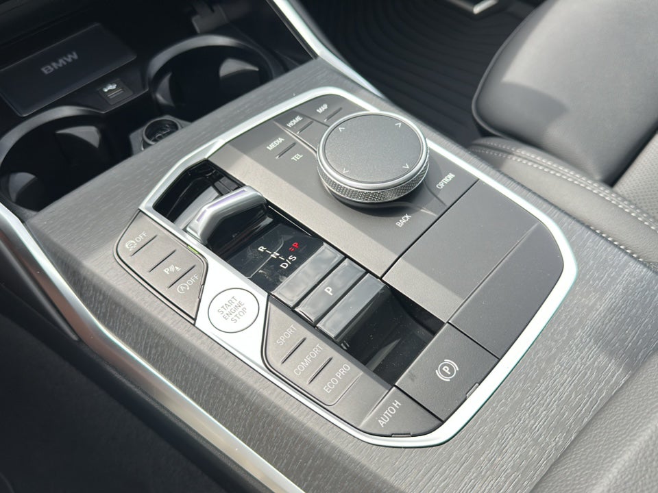 2026 BMW 3 Series 330i