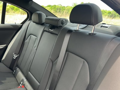 2026 BMW 3 Series 330i