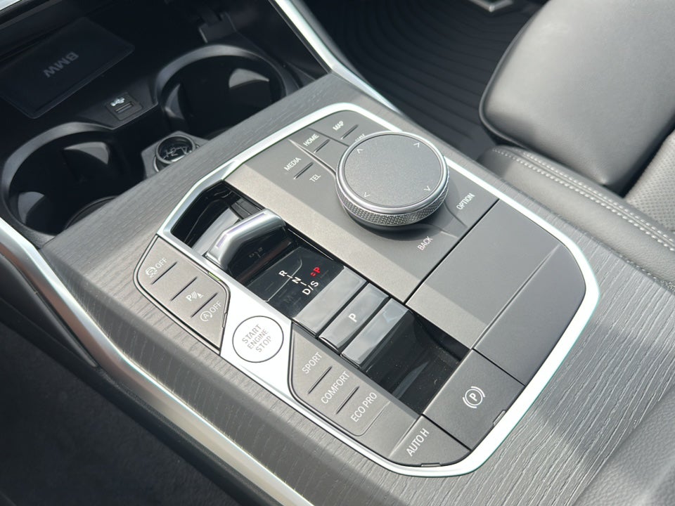 2026 BMW 3 Series 330i