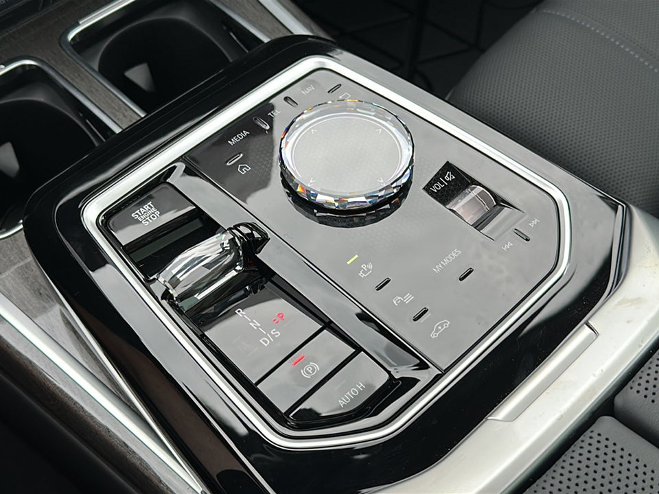 2026 BMW 7 Series 740i