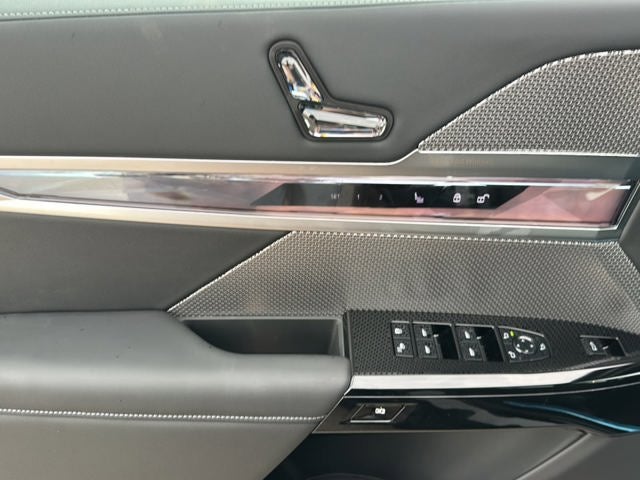 2026 BMW 7 Series 740i