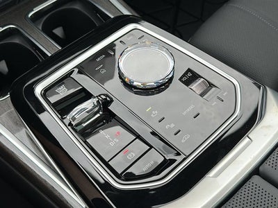 2026 BMW 7 Series 740i