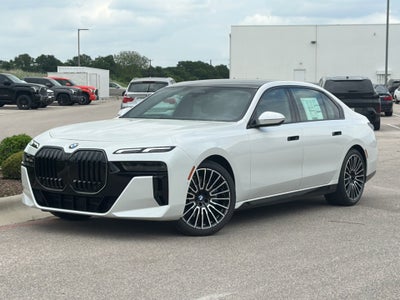2026 BMW 7 Series 740i