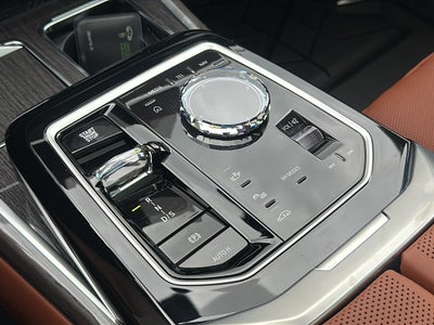 2026 BMW 7 Series 740i