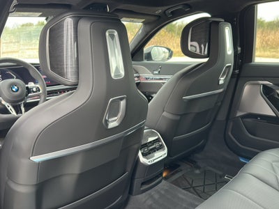 2026 BMW 7 Series 740i