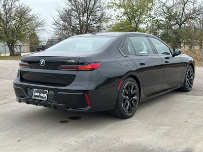 2026 BMW 7 Series 740i