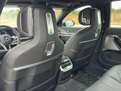 2026 BMW 7 Series 740i