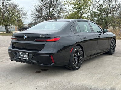 2026 BMW 7 Series 740i