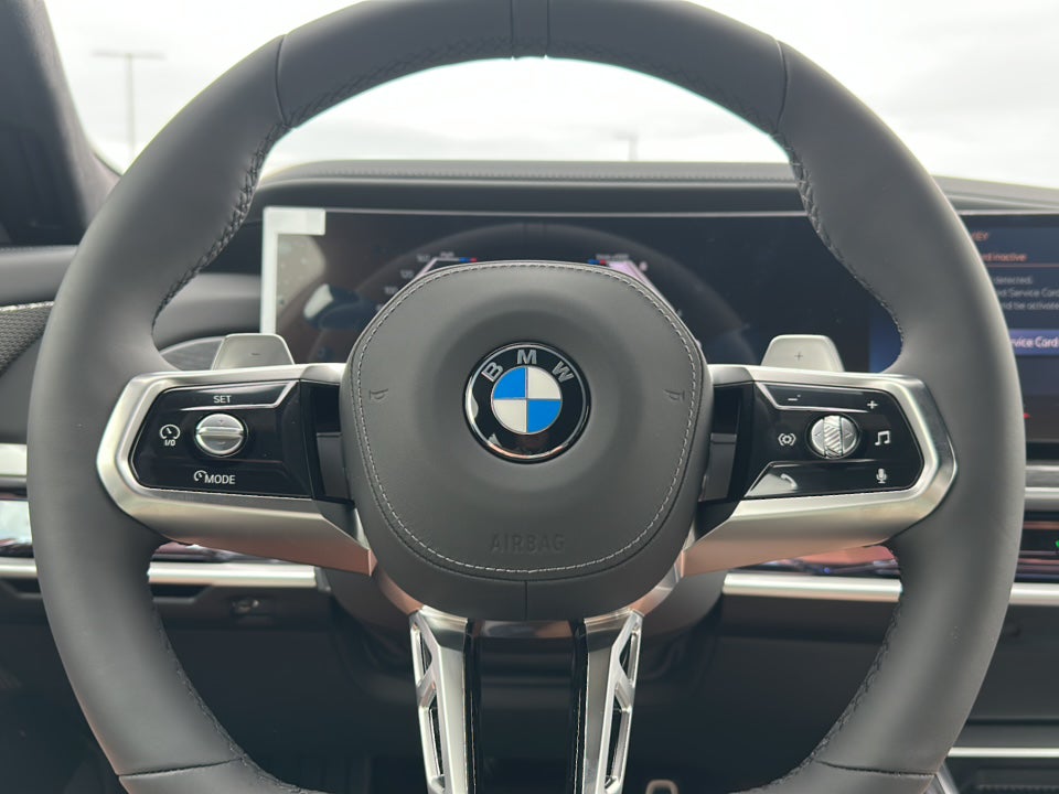 2025 BMW 760 i xDrive