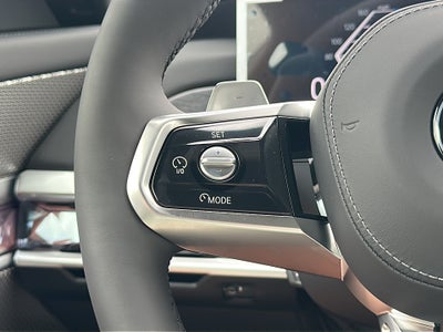 2025 BMW 760 i xDrive