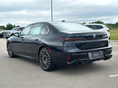 2025 BMW 760 i xDrive